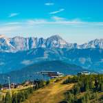 Flying Mozart - Bergstation - Bergpanorama - Sommer